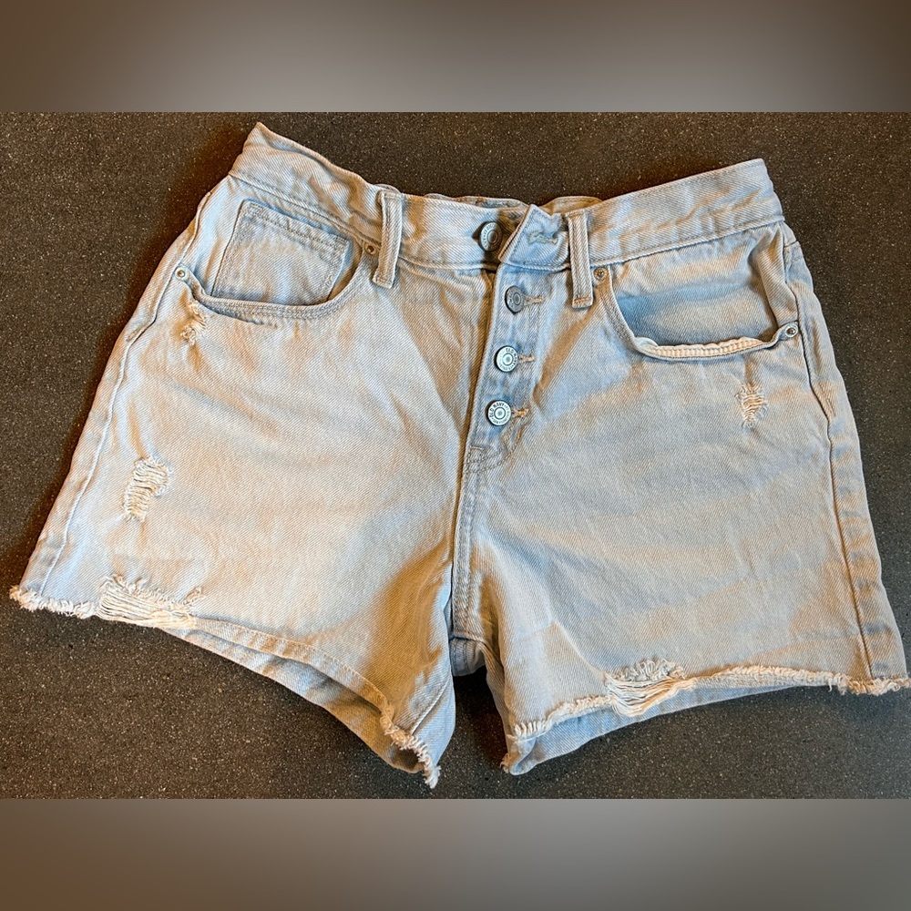 Girls Old Navy denim shorts